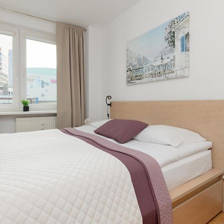 City Center Chmielna 100 Warsaw Ngoại thất bức ảnh