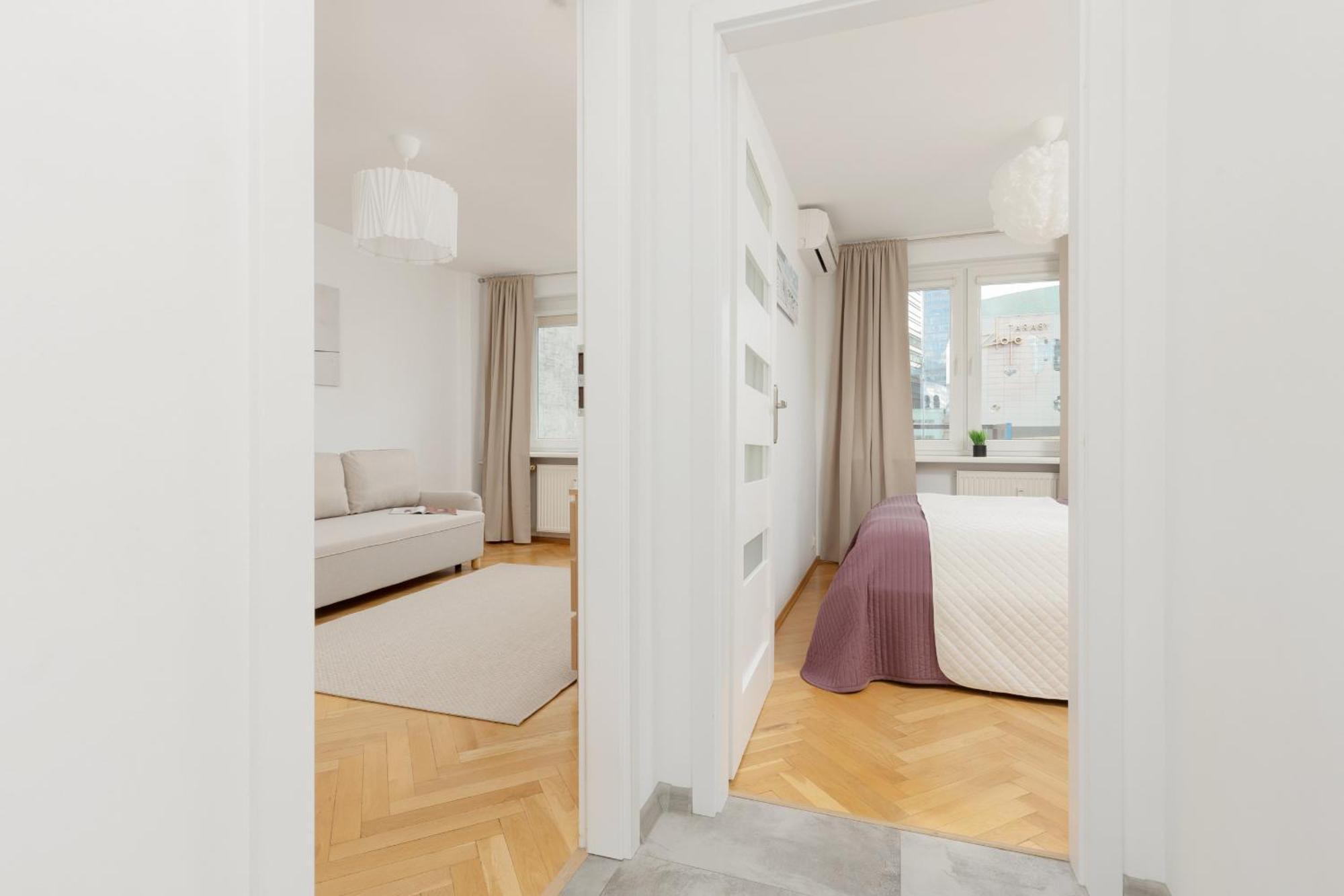 City Center Chmielna 100 Warsaw Ngoại thất bức ảnh